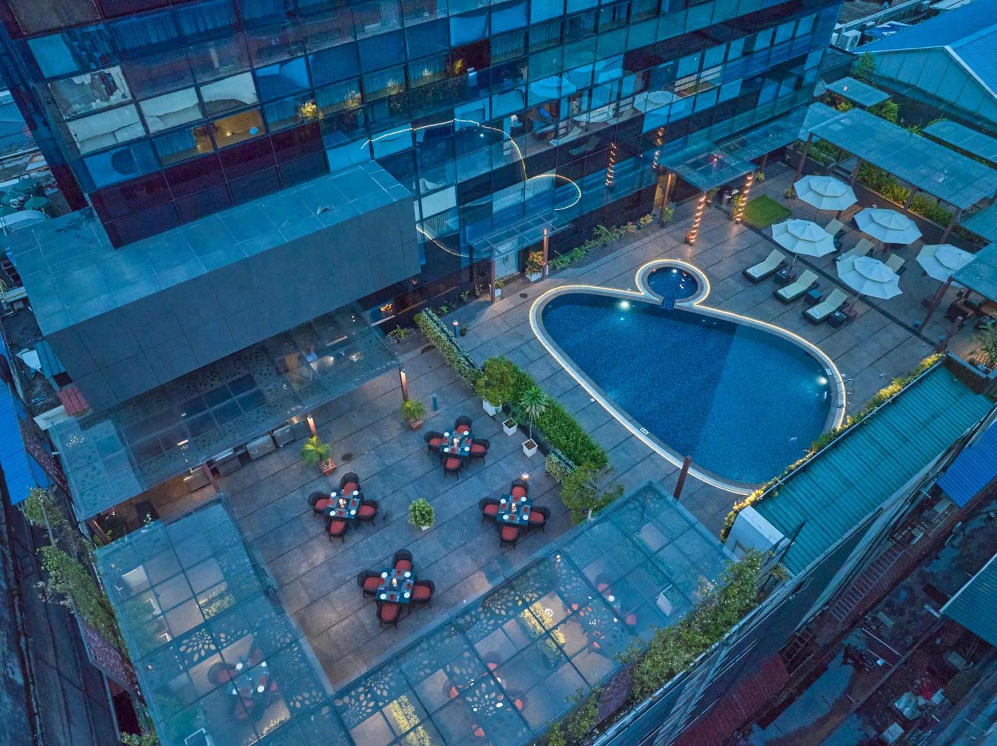 The Raviz Calicut Hotel Exterior photo