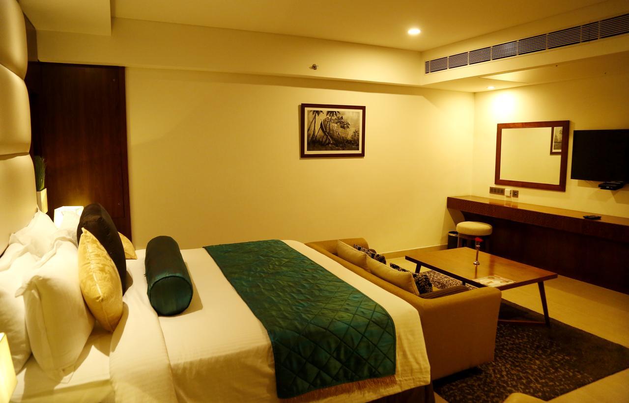 The Raviz Calicut Hotel Exterior photo