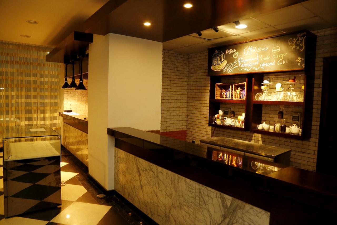 The Raviz Calicut Hotel Exterior photo