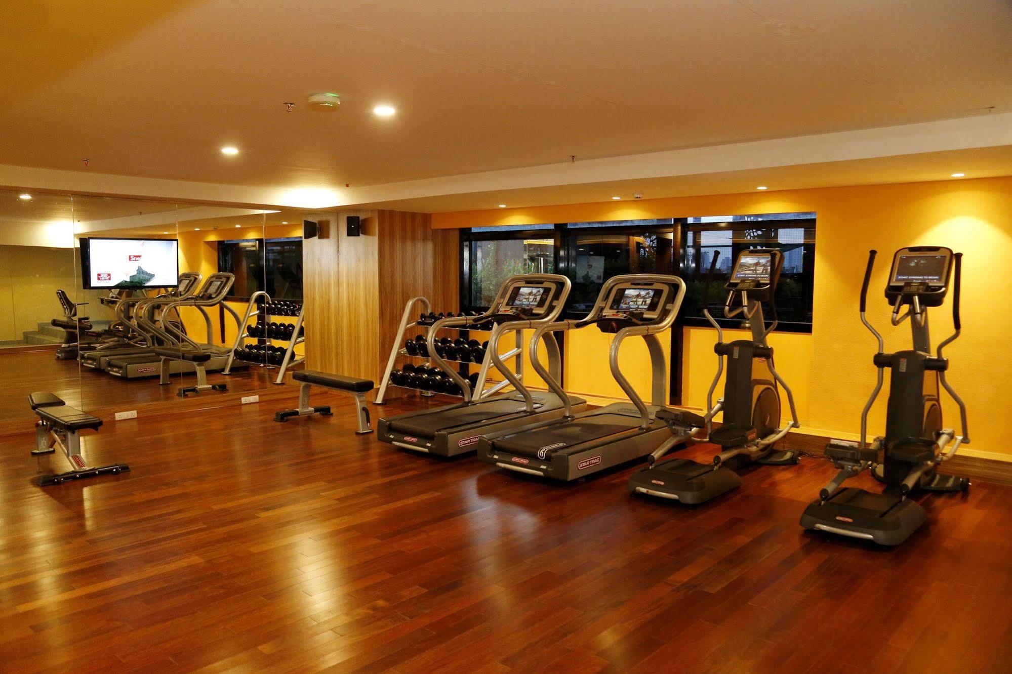 The Raviz Calicut Hotel Exterior photo